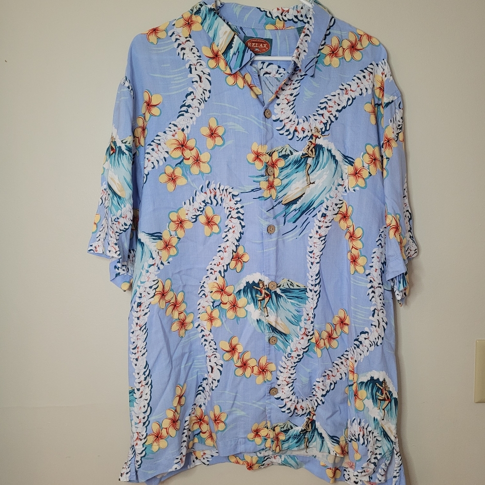Tommy Bahama mens XL Hawaiian Surfing Floral Beach 100% Rayon Camp Shirt button